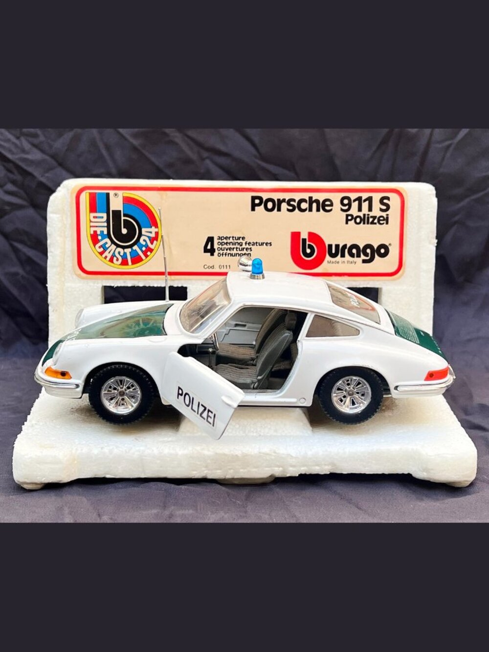 Vintage 1/24 scale Bburago (Cod. 0111) Porsche 911 S Polizei die-cast model car
